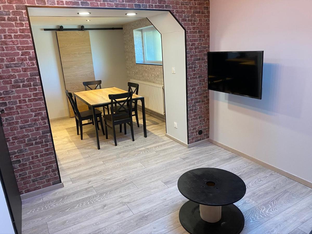 Logements Equipes A Onnaing Avec Espace Balneo En Option Proche Toyota, Autoroute Et Valenciennes Екстериор снимка