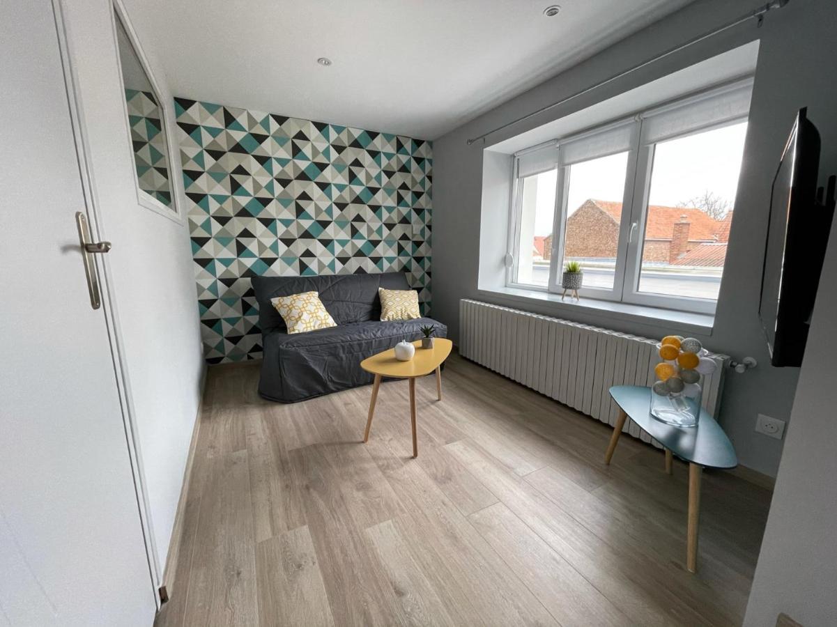 Logements Equipes A Onnaing Avec Espace Balneo En Option Proche Toyota, Autoroute Et Valenciennes Екстериор снимка