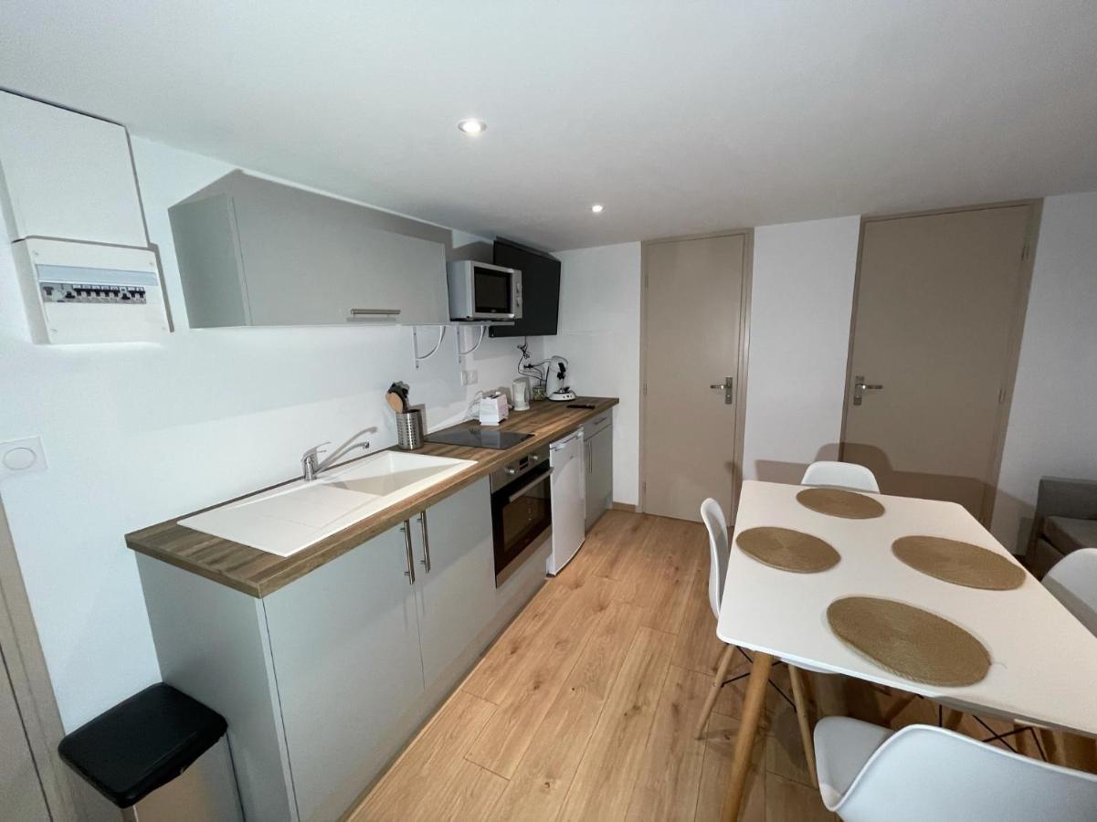 Logements Equipes A Onnaing Avec Espace Balneo En Option Proche Toyota, Autoroute Et Valenciennes Екстериор снимка